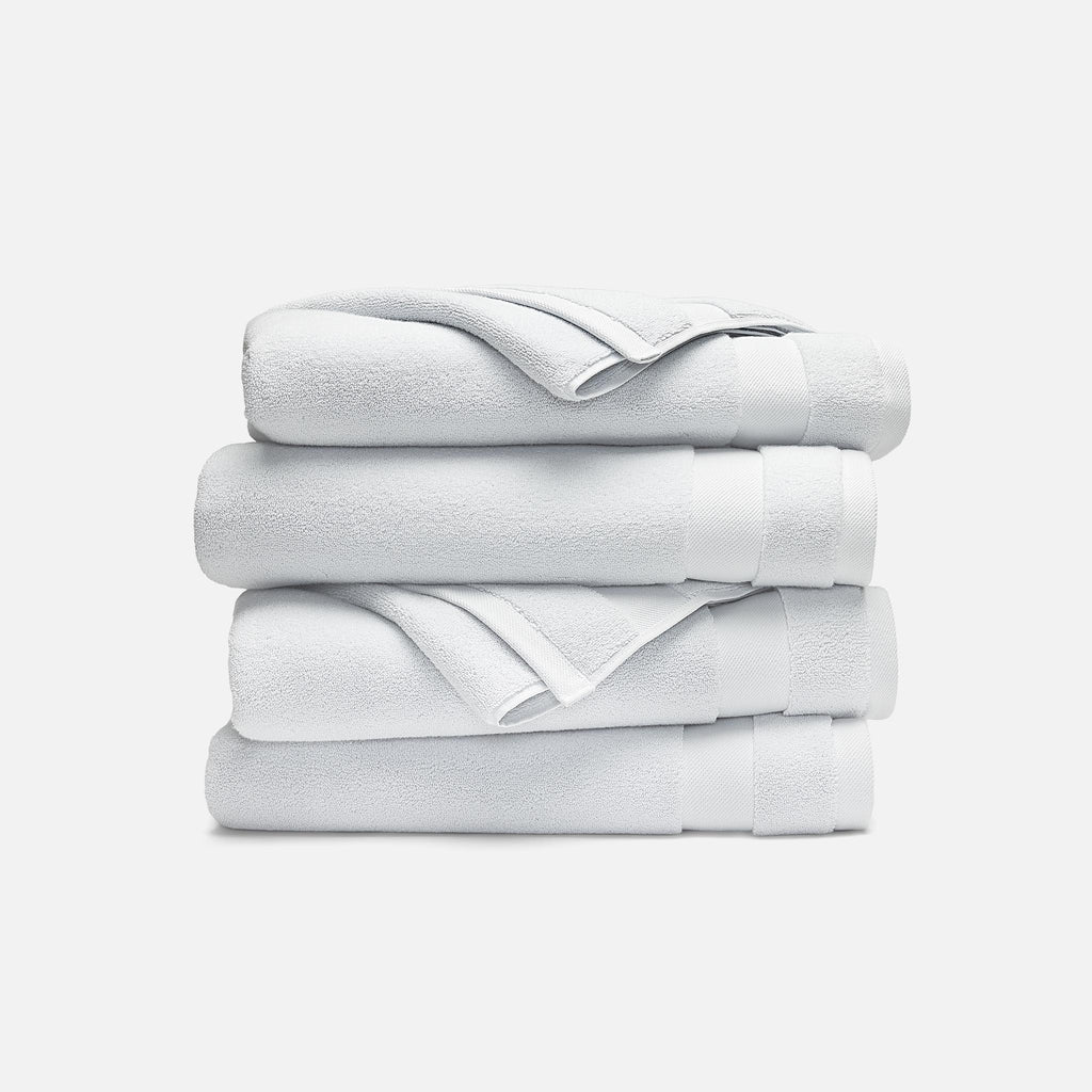Super-Plush Set of 4 Bath Towel Bundle - Cloud